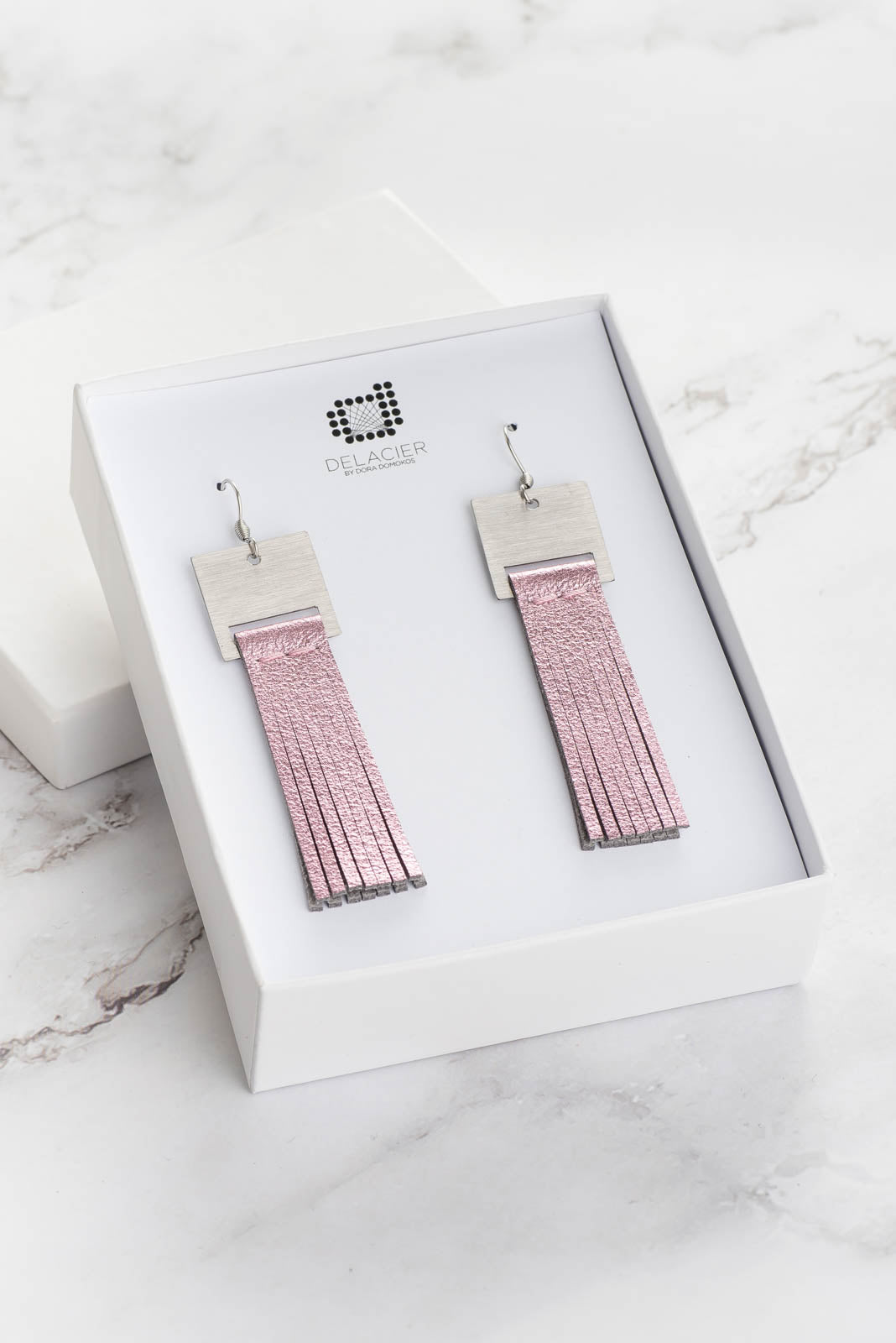 Mini fringe ▪ metál púderrózsaszín ▪ fülbevaló